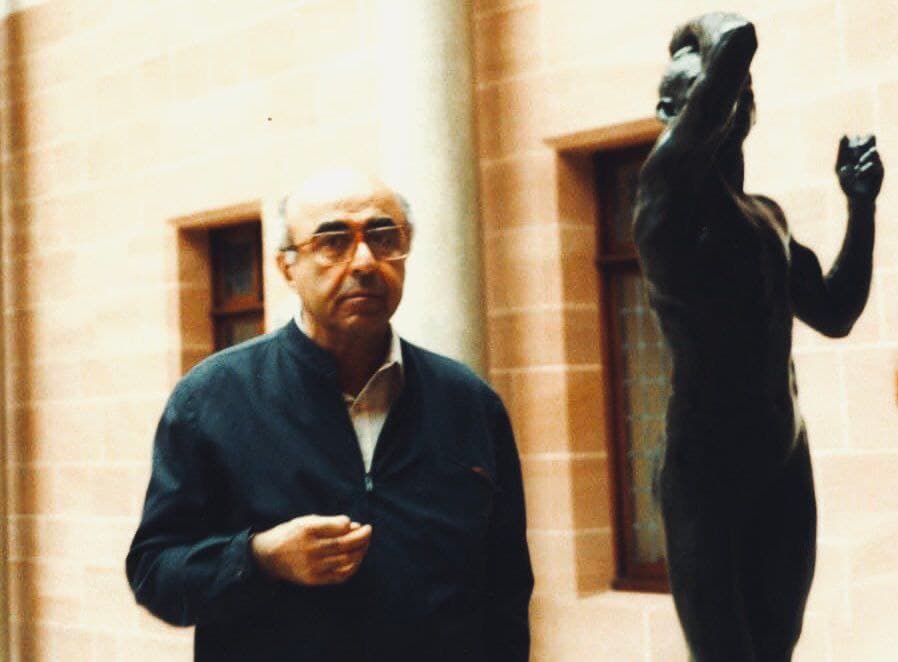 سخنرانی شاهرخ مسکوب
درباره ادبیات و اجتماع (۱۲۹۵-۱۳۱۵)