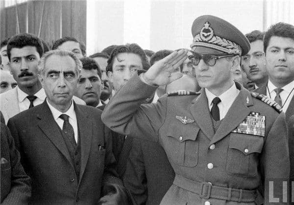 ‏«این آقا [‎محمدرضا پهلوی] یک پارادوکسی درونش بود، هم به مشورت کردن علاقه داشت و هم به گوش ندادن به مشورت‌ها.»
خاطرات ‎علی امینی در مصاحبه با حبیب لاجوردی