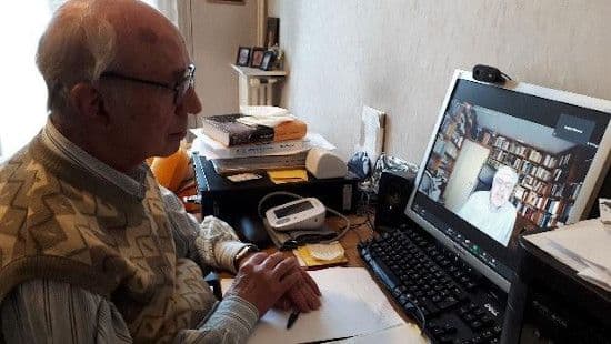 ‏باقر مومنی تاریخ‌نگار چپ، پژوهشگر و فعال سیاسی امروز (۲۸ آبان ۱۴۰۲) در سن ۹۷ سالگی در پاریس درگذشت. شاید مهم‌ترین کار باقر مومنی انتشار مجموعه ادبیات مشروطه باشد؛ از جمله مقالات آخوندزاده و آثار طالبوف و.. و کتاب زیبایِ «در خلوت دوست» که مجموعه نامه‌نگاری‌هایِ بزرگ علوی با او است.