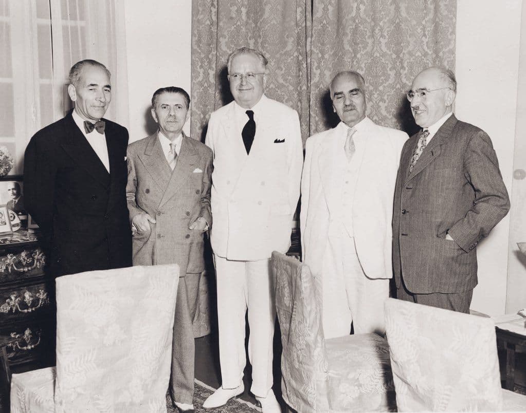 ‏عیسی صدیق، حسن تقی‌زاده، حسین علاء و صادق رضازاده‌شفق